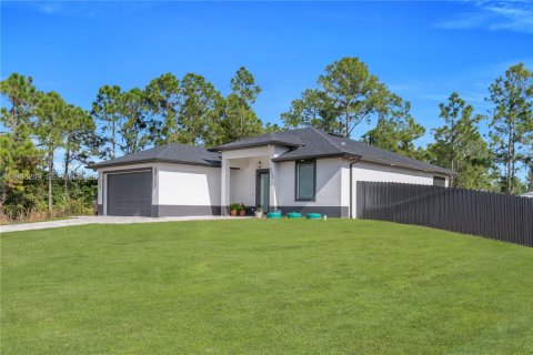 Casa en venta en Lehigh Acres, Florida, 3 dormitorios, 145.11 m2 № 2090268 - foto 23