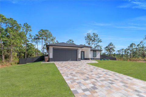 Casa en venta en Lehigh Acres, Florida, 3 dormitorios, 145.11 m2 № 2090268 - foto 25