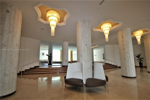 Copropriété à louer à Miami Beach, Floride: 2 chambres, 95.69 m2 № 1703892 - photo 2