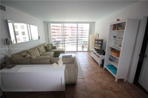 Copropriété à louer à Miami Beach, Floride: 2 chambres, 95.69 m2 № 1703892 - photo 5