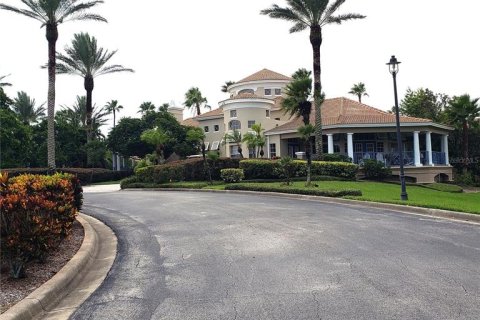 Снять в аренду кондоминиум в Орландо, Флорида 5 комнат, 99.59м2, № 1846814 - фото 1