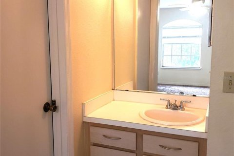 Снять в аренду кондоминиум в Орландо, Флорида 5 комнат, 99.59м2, № 1846814 - фото 27