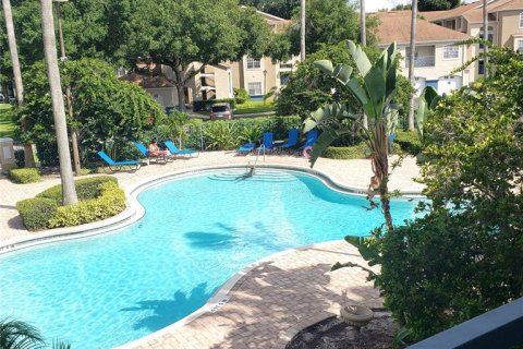 Снять в аренду кондоминиум в Орландо, Флорида 5 комнат, 99.59м2, № 1846814 - фото 5