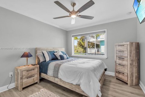 House in Key Largo, Florida 3 bedrooms, 128.21 sq.m. № 2062410 - photo 24