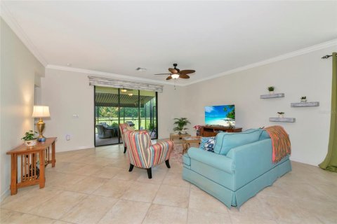 Villa ou maison à vendre à Bradenton, Floride: 4 chambres, 186.36 m2 № 1910596 - photo 9