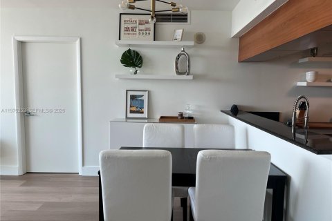 Copropriété à louer à Miami, Floride: 2 chambres, 106.28 m2 № 2042838 - photo 11