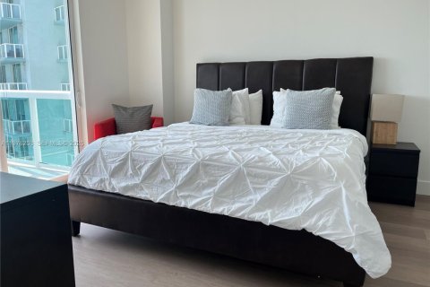 Copropriété à louer à Miami, Floride: 2 chambres, 106.28 m2 № 2042838 - photo 23