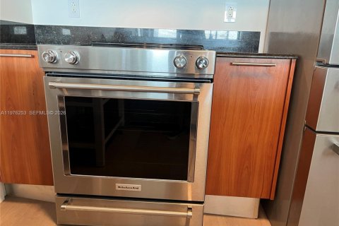 Copropriété à louer à Miami, Floride: 2 chambres, 106.28 m2 № 2042838 - photo 8