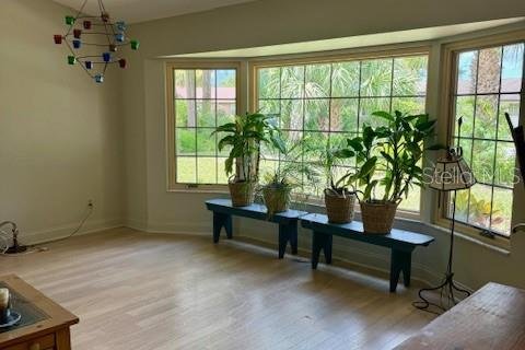 Снять в аренду виллу или дом в Нью-Смирна-Бич, Флорида 4 комнаты, 206.24м2, № 1843387 - фото 4