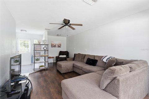 Commercial property in Clearwater, Florida 2 bedrooms, 104.05 sq.m. № 2364047 - photo 4