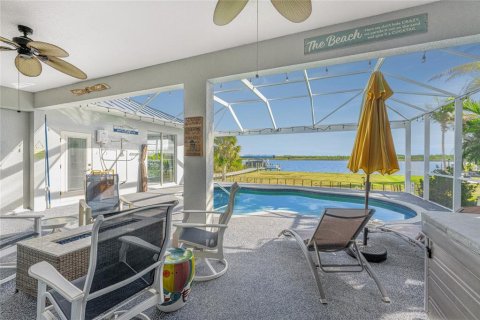 Villa ou maison à vendre à Port Charlotte, Floride: 4 chambres, 183.3 m2 № 2211984 - photo 28