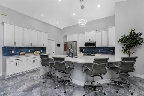 Villa ou maison à vendre à Port Charlotte, Floride: 4 chambres, 183.3 m2 № 2211984 - photo 9