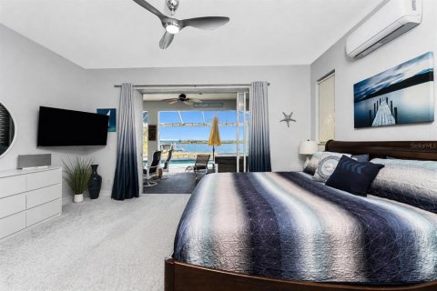 Villa ou maison à vendre à Port Charlotte, Floride: 4 chambres, 183.3 m2 № 2211984 - photo 24