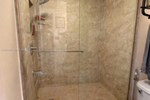 Touwnhouse à vendre à Pembroke Pines, Floride: 3 chambres, 136.75 m2 № 2170470 - photo 20