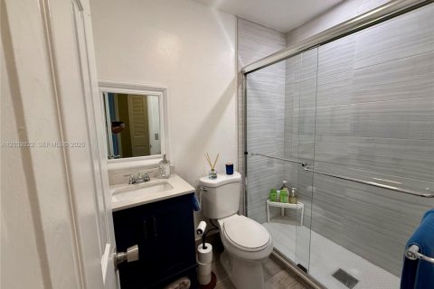 Touwnhouse à vendre à Pembroke Pines, Floride: 3 chambres, 136.75 m2 № 2170470 - photo 26