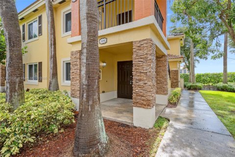 Condo in Homestead, Florida, 3 bedrooms № 1995659 - photo 2