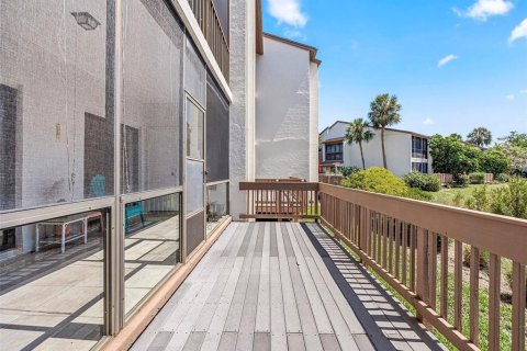 Condo in Venice, Florida, 1 bedroom  № 1810267 - photo 14