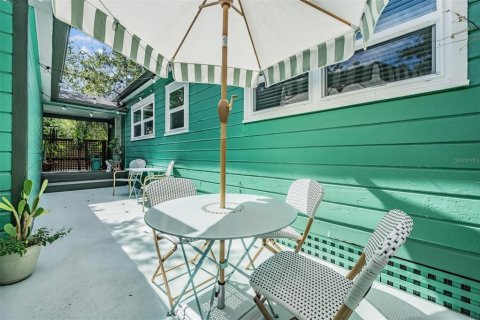 Casa en venta en Tampa, Florida, 2 dormitorios, 89.93 m2 № 1887096 - foto 25