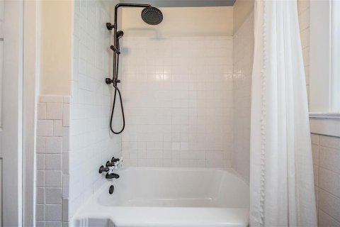 Casa en venta en Tampa, Florida, 2 dormitorios, 89.93 m2 № 1887096 - foto 24