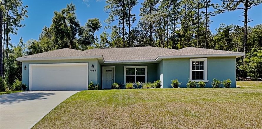 House in Citrus Springs, Florida 4 bedrooms, 151.99 sq.m. № 2197295