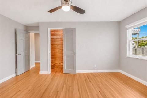 Купить виллу или дом в Дейтона-Бич, Флорида 9 комнат, 219.25м2, № 2228389 - фото 19