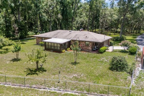 House in Chiefland, Florida 3 bedrooms, 150.22 sq.m. № 1819561 - photo 13