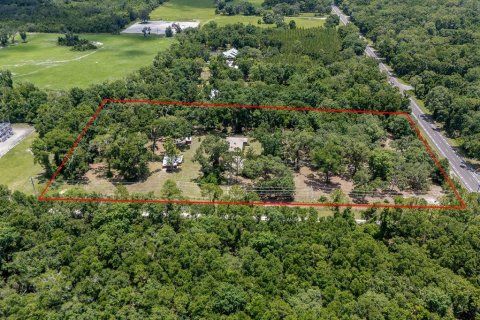 House in Chiefland, Florida 3 bedrooms, 150.22 sq.m. № 1819561 - photo 21