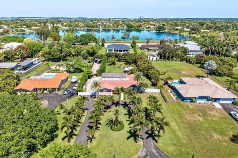 Купить виллу или дом в Дейви, Флорида 3 спальни, 218.88м2, № 2057686 - фото 7