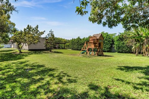 Купить виллу или дом в Дейви, Флорида 3 спальни, 218.88м2, № 2057686 - фото 21