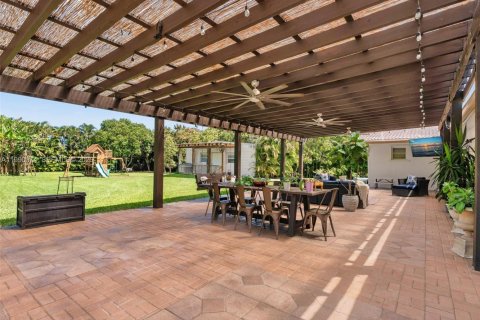 Купить виллу или дом в Дейви, Флорида 3 спальни, 218.88м2, № 2057686 - фото 27