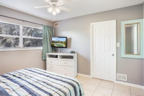 Купить кондоминиум в Лодердейл-Лейкс, Флорида 2 спальни, 87.7м2, № 2018214 - фото 5