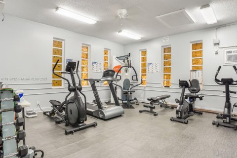 Купить кондоминиум в Лодердейл-Лейкс, Флорида 2 спальни, 87.7м2, № 2018214 - фото 26