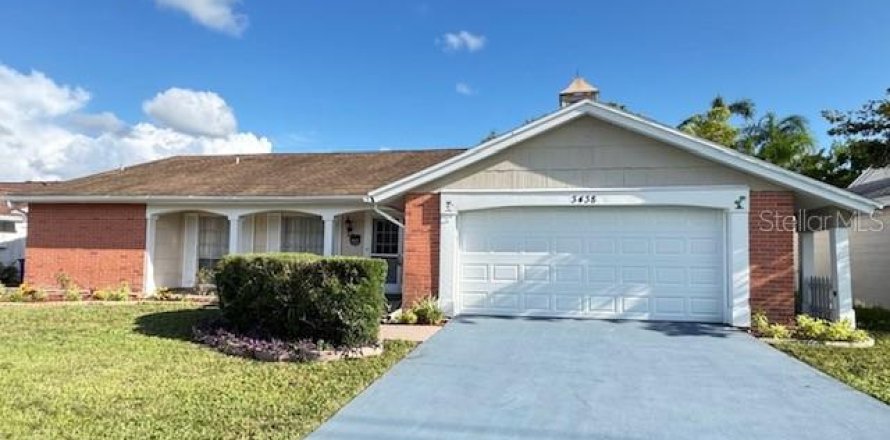 Casa en Holiday, Florida 3 dormitorios, 141.12 m2 № 2229723