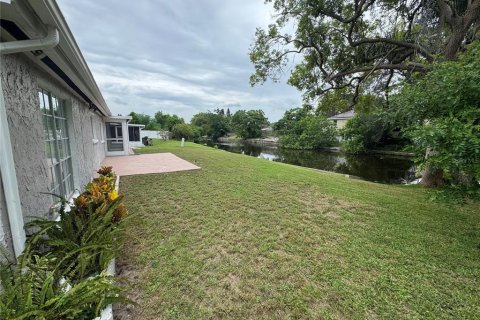 Casa en venta en Holiday, Florida, 3 dormitorios, 141.12 m2 № 2229723 - foto 12