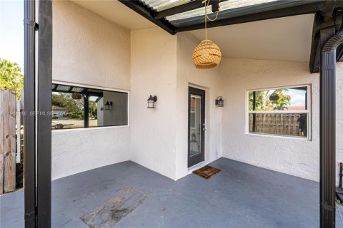 Купить виллу или дом в Уэстон, Флорида 3 спальни, 139.54м2, № 2026869 - фото 5