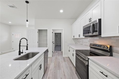 Villa ou maison à vendre à Citrus Springs, Floride: 4 chambres, 163.97 m2 № 2210152 - photo 7