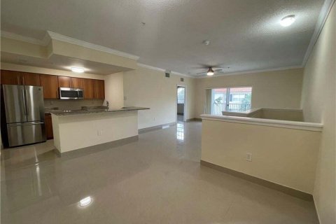 Condo in Coral Springs, Florida, 3 bedrooms  № 2342913 - photo 5