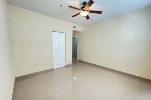 Condo in Coral Springs, Florida, 3 bedrooms  № 2342913 - photo 17