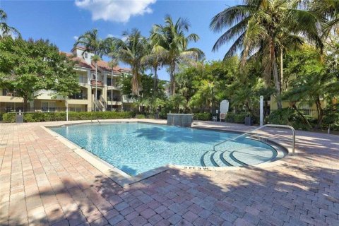 Condo in Coral Springs, Florida, 3 bedrooms  № 2342913 - photo 25