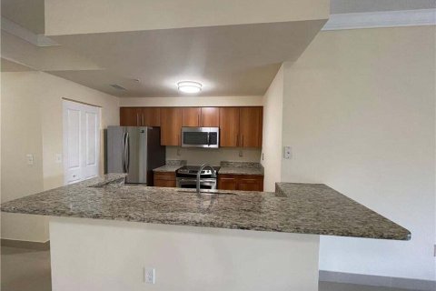 Condo in Coral Springs, Florida, 3 bedrooms  № 2342913 - photo 6