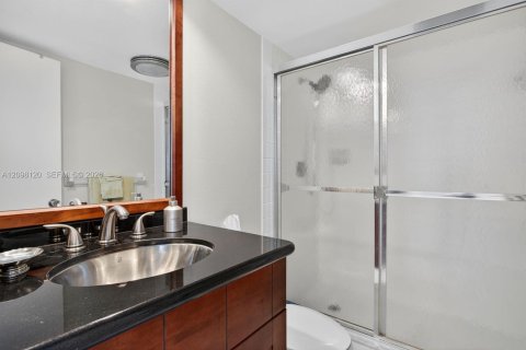 Copropriété à louer à Pompano Beach, Floride: 2 chambres, 112.97 m2 № 2397631 - photo 23