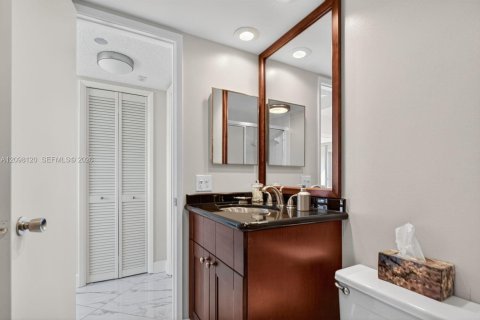 Copropriété à louer à Pompano Beach, Floride: 2 chambres, 112.97 m2 № 2397631 - photo 24