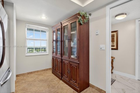 Copropriété à louer à Pompano Beach, Floride: 2 chambres, 112.97 m2 № 2397631 - photo 6