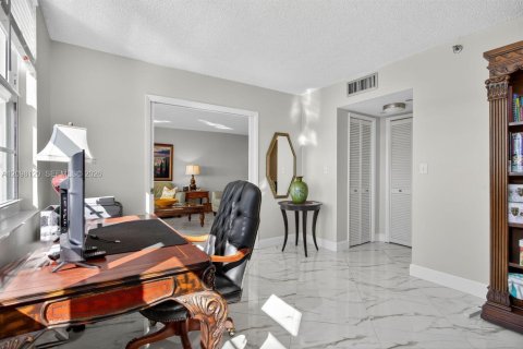 Copropriété à louer à Pompano Beach, Floride: 2 chambres, 112.97 m2 № 2397631 - photo 20