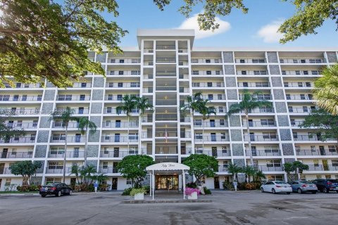 Condo à Pompano Beach, Floride, 2 chambres  № 2397631