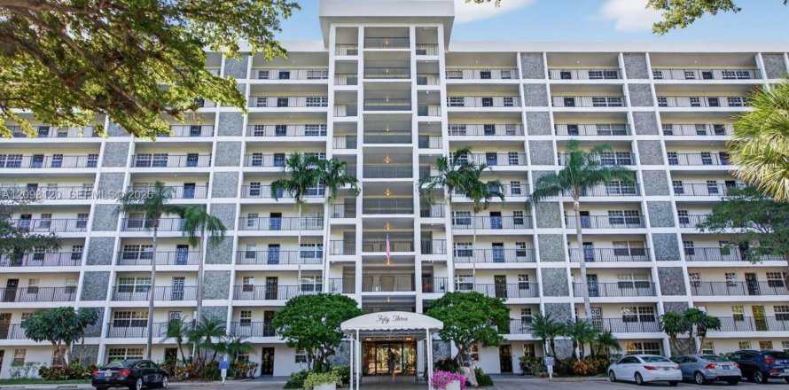Condo à Pompano Beach, Floride, 2 chambres  № 2397631