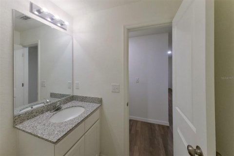 Villa ou maison à louer à Lehigh Acres, Floride: 4 chambres, 134.62 m2 № 2429481 - photo 6