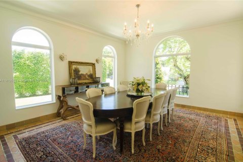 Снять в аренду виллу или дом в Майами-Бич, Флорида 5 спален, 347.55м2, № 2016072 - фото 5