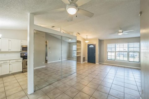 Casa en venta en Deltona, Florida, 3 dormitorios, 112.78 m2 № 1834635 - foto 16