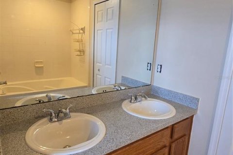 Touwnhouse à louer à Kissimmee, Floride: 3 chambres, 128.39 m2 № 2096741 - photo 7
